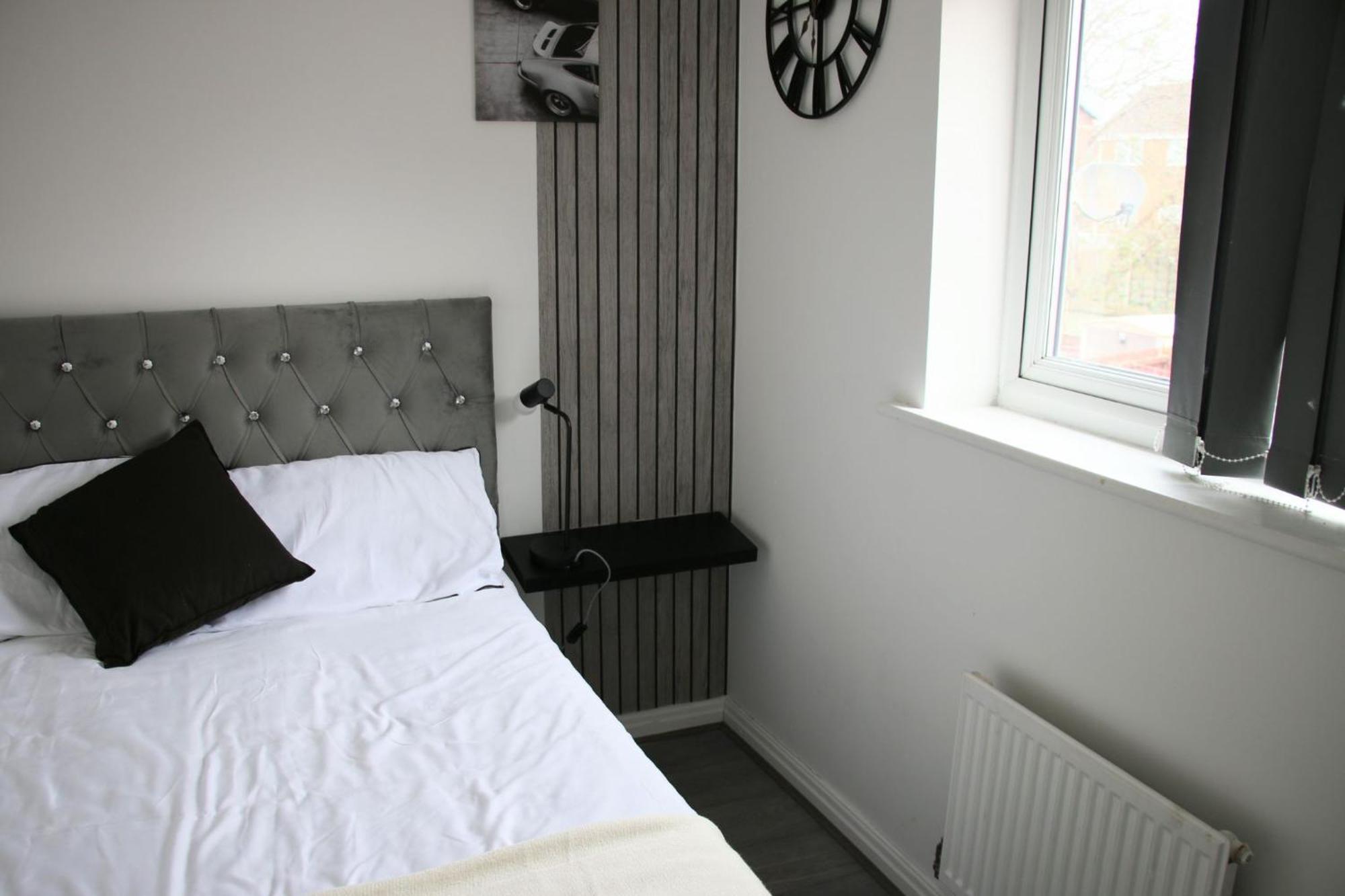 Holiday home Modern Townhouse-free Parking-pool Table
